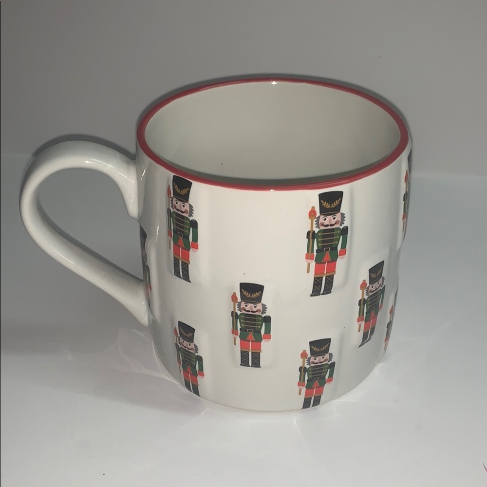 Global Design Connections Nutcracker Patterned Mug - Picture 5 of 9